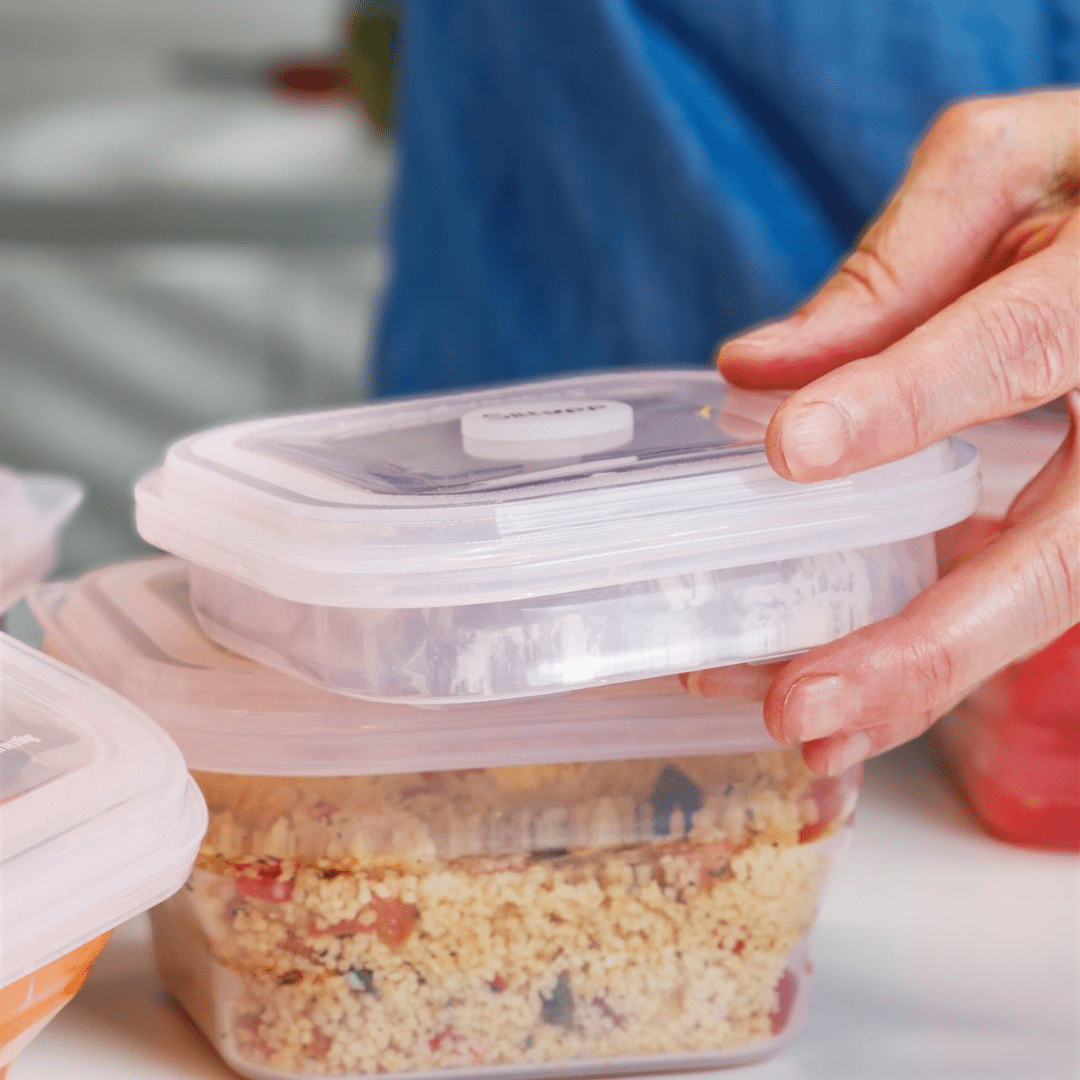 Tuppers plegables con comida