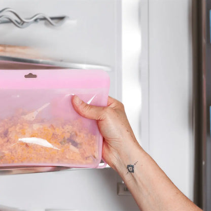 Bolsa de silicona en nevera