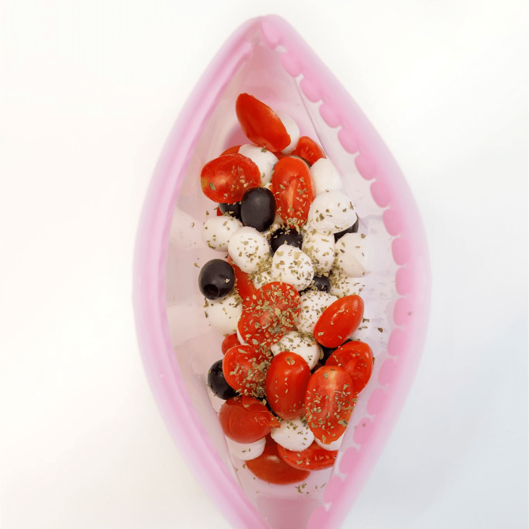 Bolsa de silicona con una ensalada